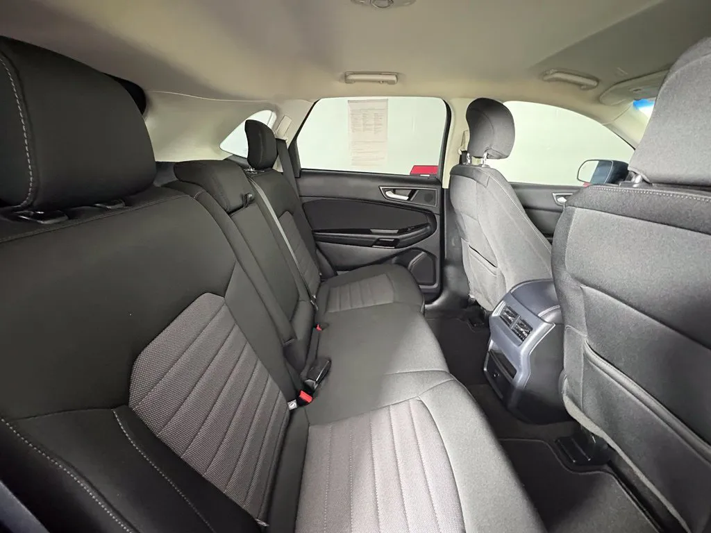 Ford Edge photo 40