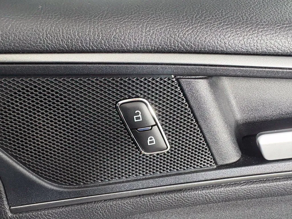 Ford Edge photo 33