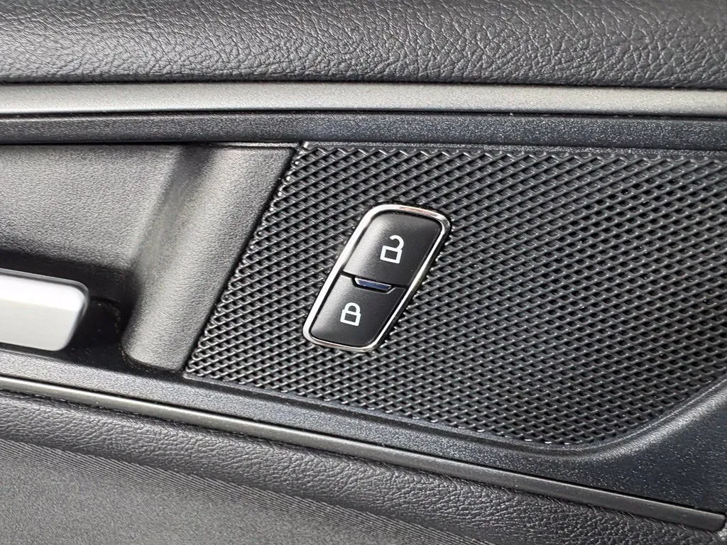 Ford Edge photo 13
