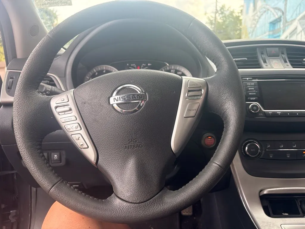 Nissan Sentra photo 13