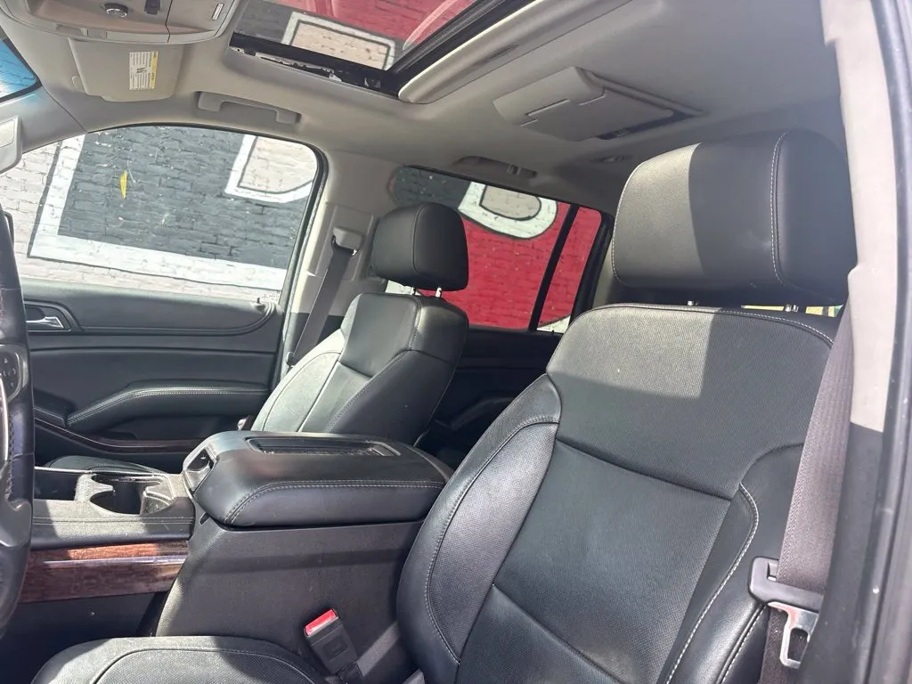 GMC Yukon XL photo 11