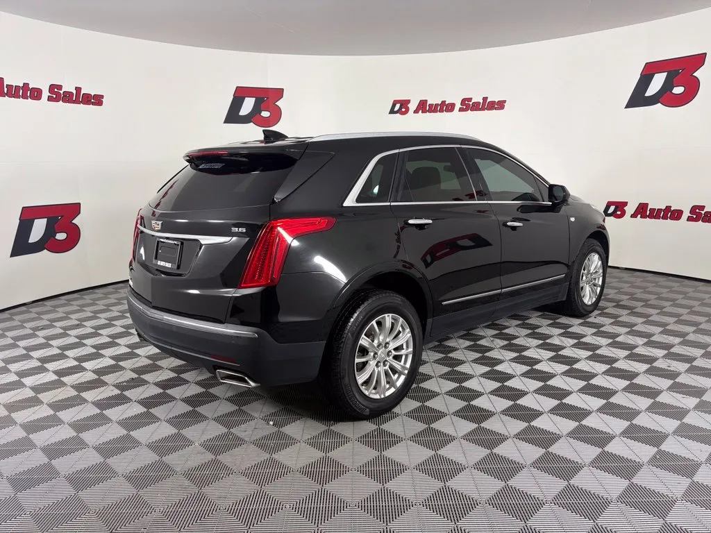Cadillac XT5 photo 6