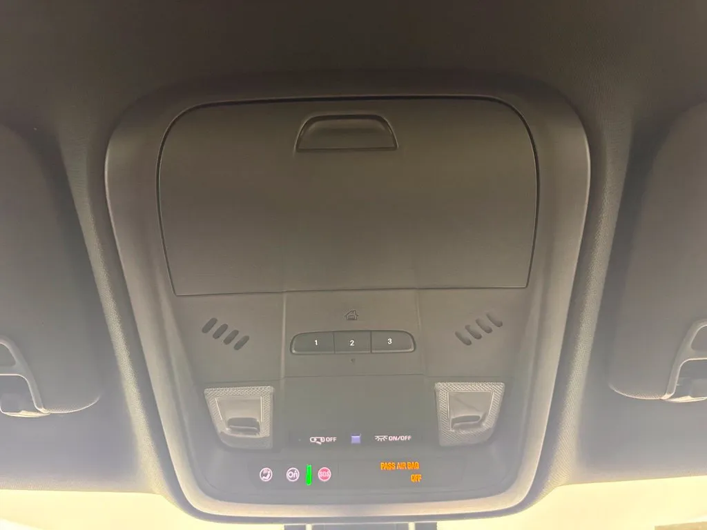 Cadillac XT5 photo 28