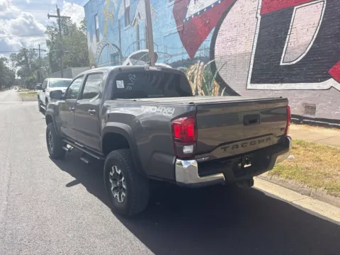More photos of 2019 Toyota Tacoma TRD Off-Road at D3 Auto Sales - Des Arc, AR, AR