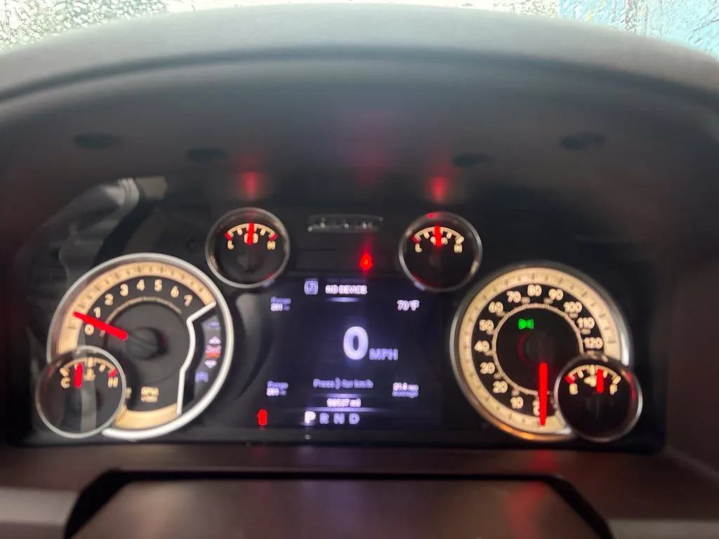 Ram 1500 photo 14