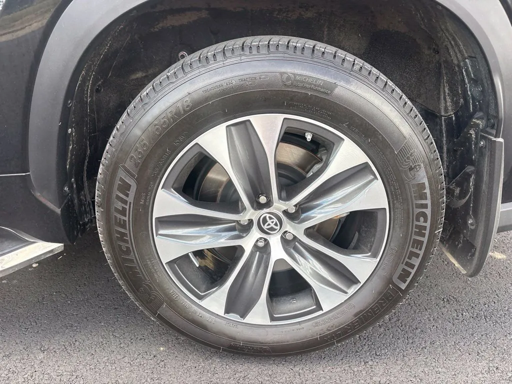 Toyota Highlander photo 22