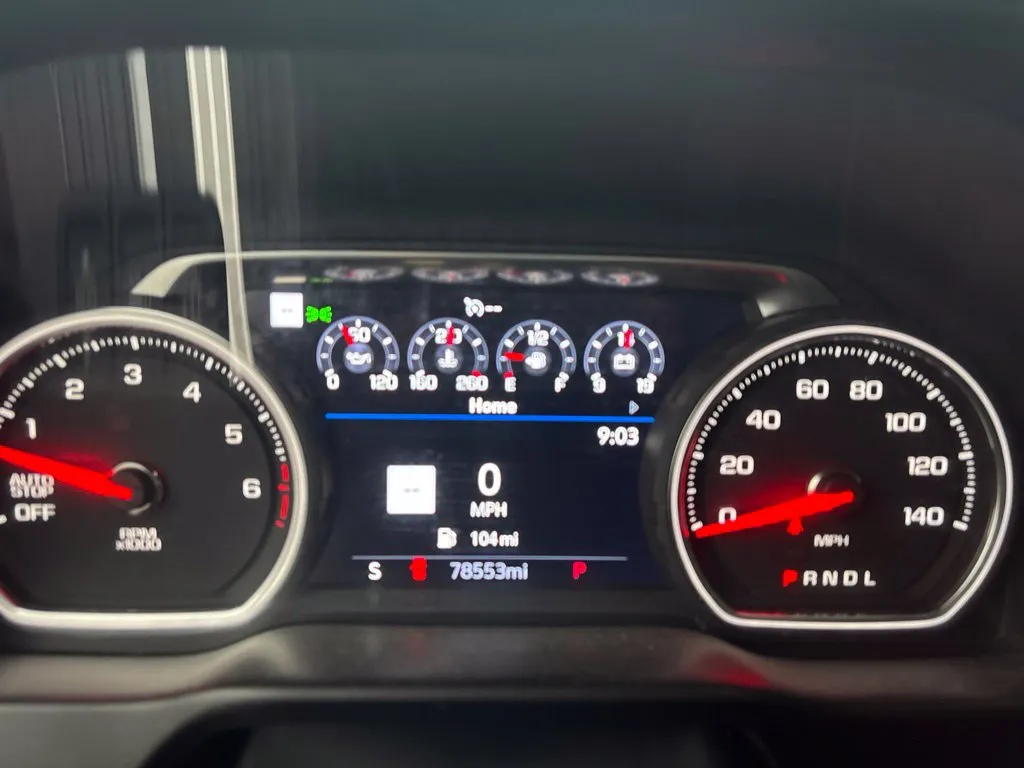 Chevrolet Silverado photo 14