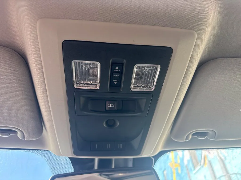 Ram 1500 photo 16