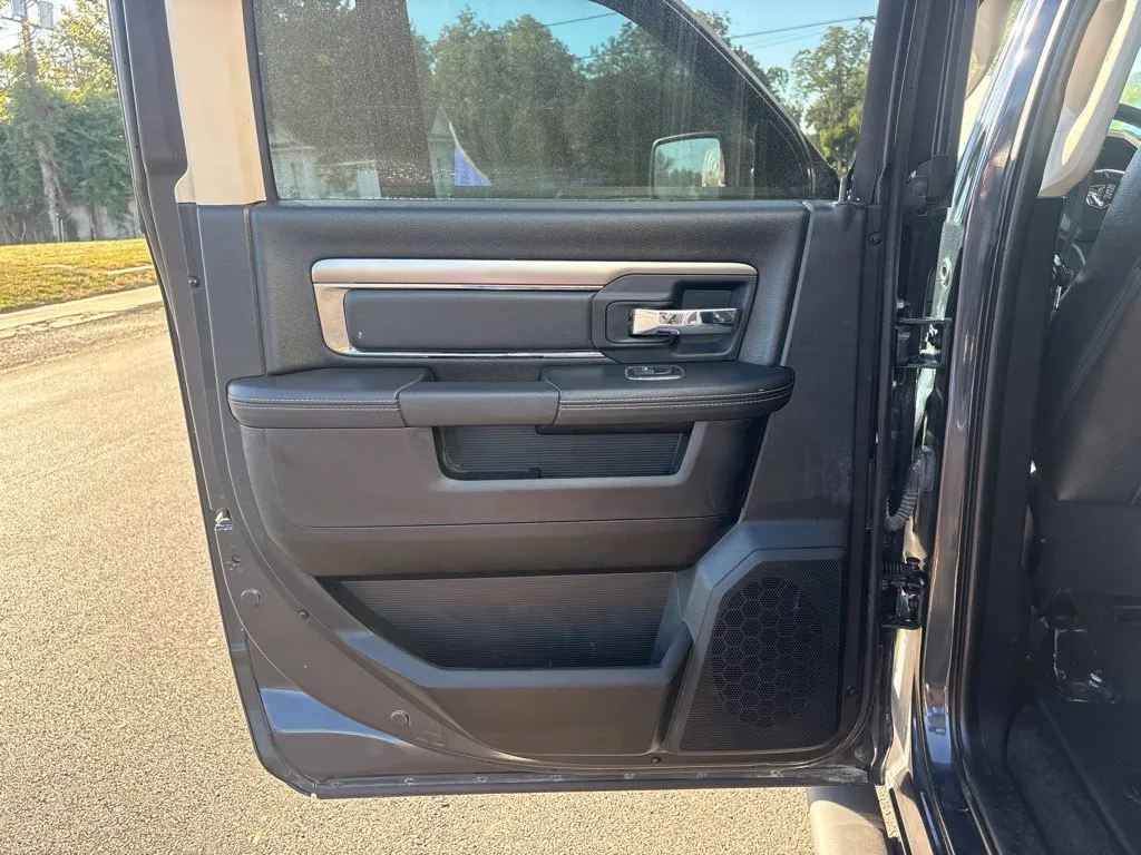 Ram 1500 photo 18