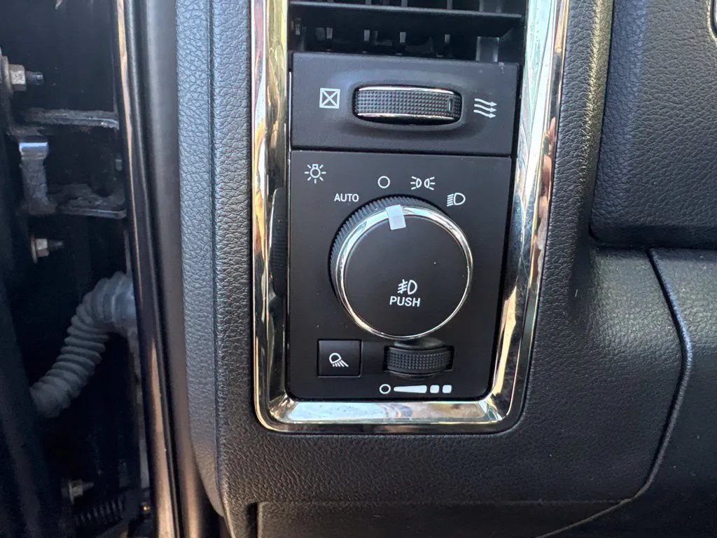 Ram 1500 photo 12