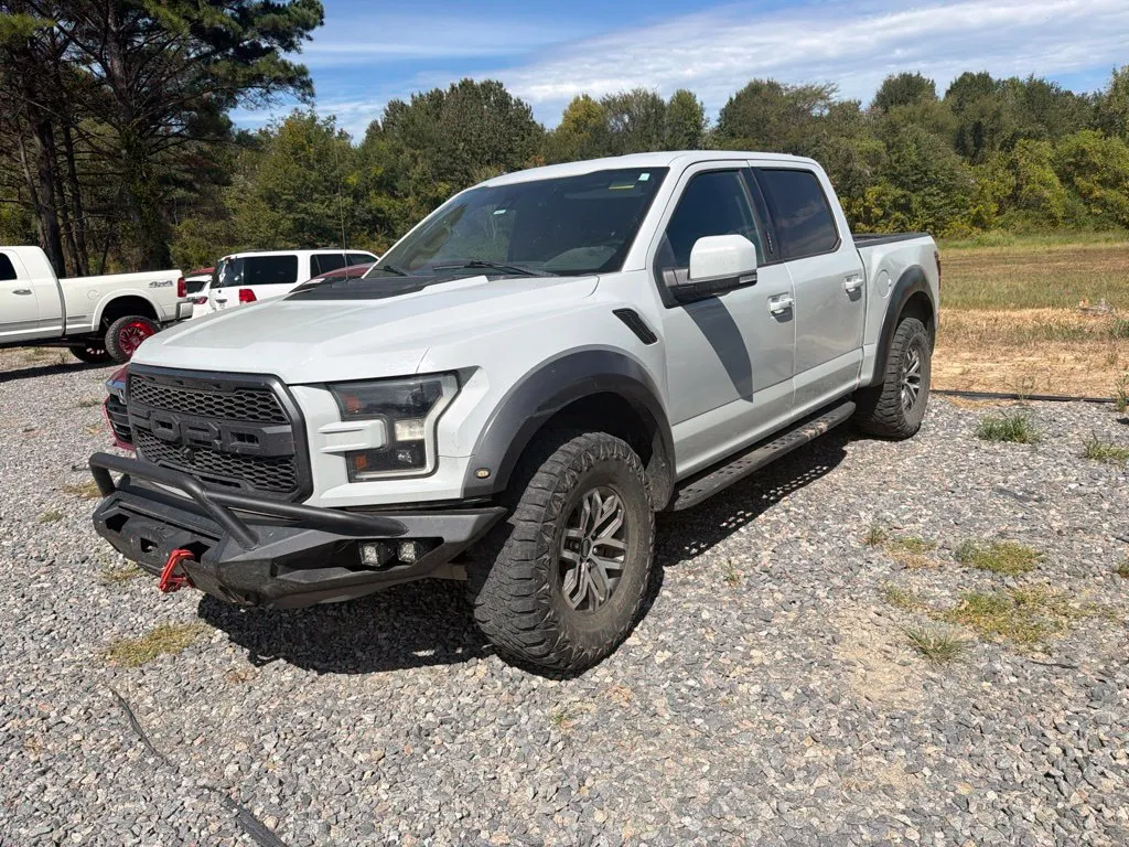 Ford F-150 photo 10