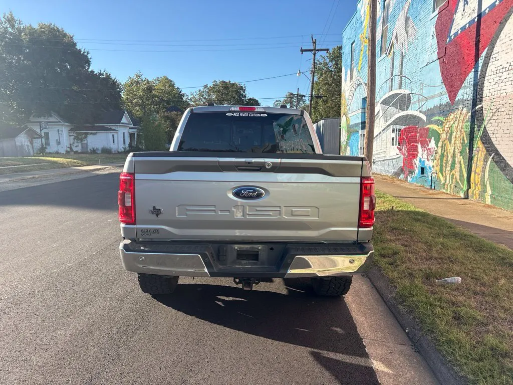 Ford F-150 photo 5
