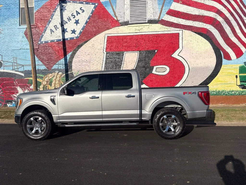 Ford F-150 photo 3