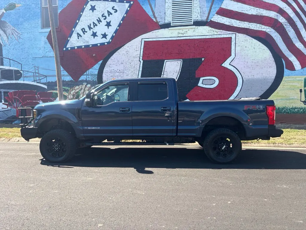 Ford F-250SD photo 4