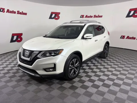 White 2017 Nissan Rogue SL for sale in Des Arc, AR