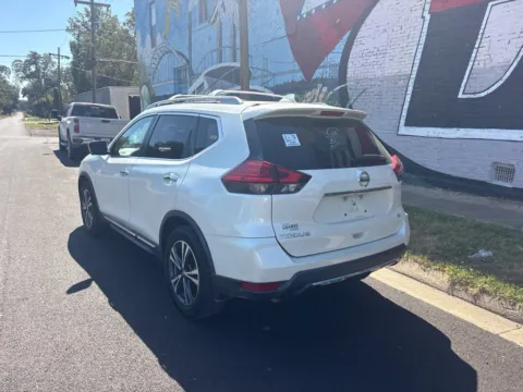 More photos of 2017 Nissan Rogue SL at D3 Auto Sales - Des Arc, AR, AR