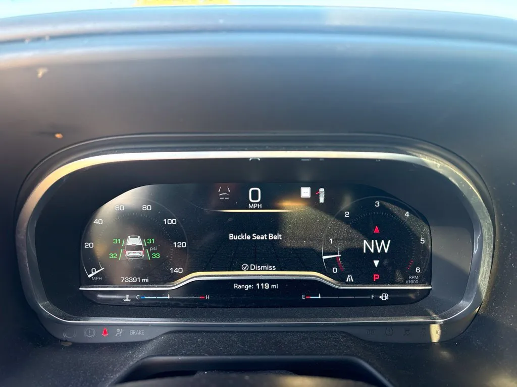 GMC Yukon photo 18
