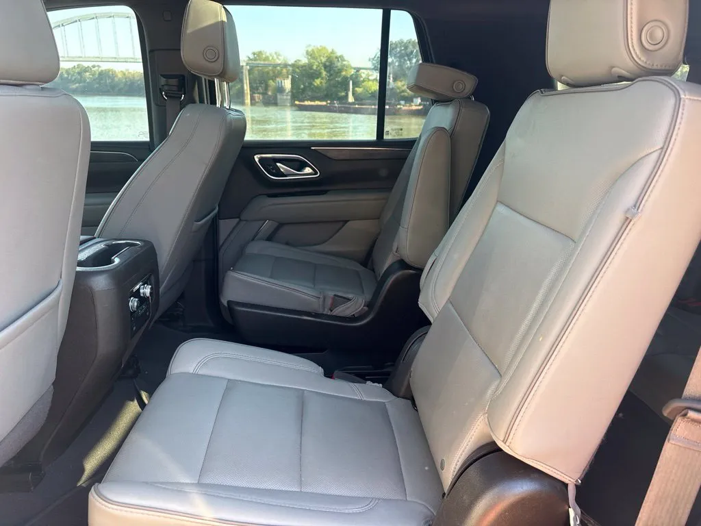 GMC Yukon photo 24