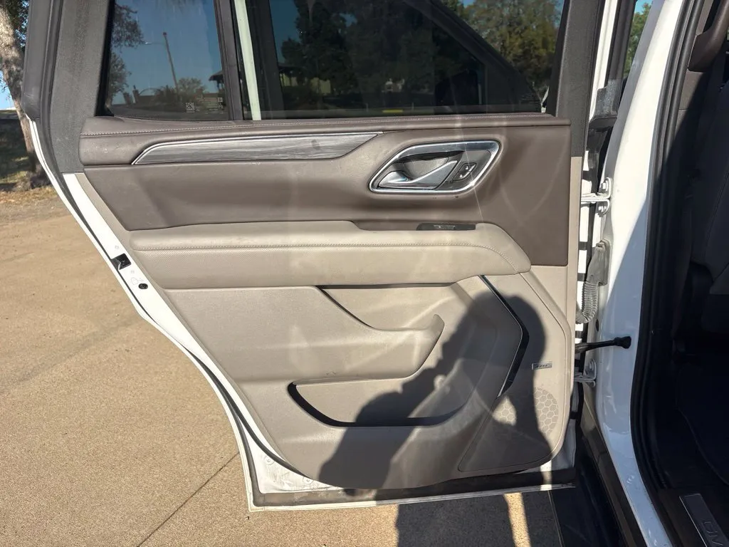 GMC Yukon photo 23