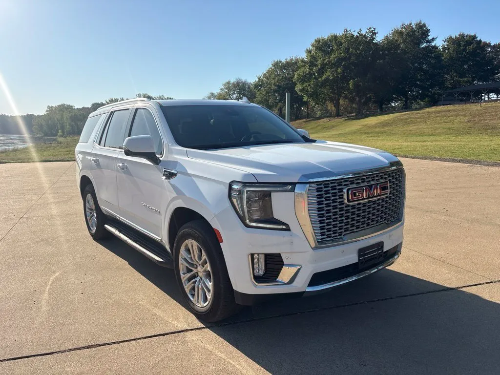 GMC Yukon photo 10