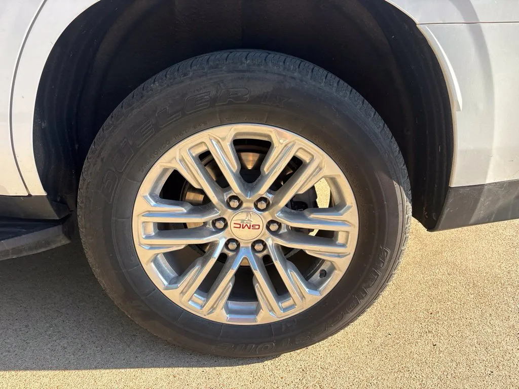 GMC Yukon photo 26