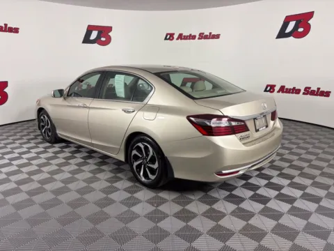 More photos of 2017 Honda Accord EX-L at D3 Auto Sales - Des Arc, AR, AR