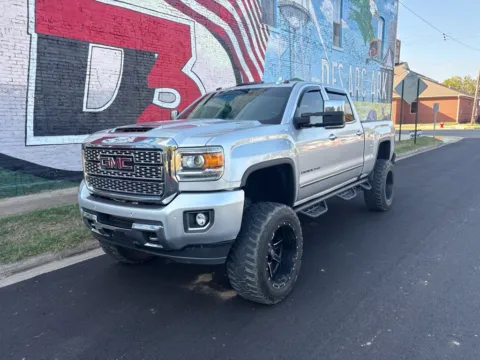 Silver 2019 GMC Sierra 2500 HD Denali for sale in Des Arc, AR