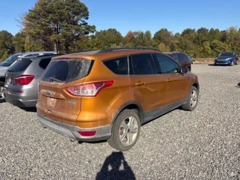 More photos of 2016 Ford Escape SE at D3 Auto Sales - Des Arc, AR, AR