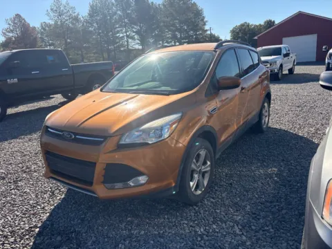 Photos of 2016 Ford Escape SE for sale in Des Arc, AR at D3 Auto Sales - Des Arc, AR