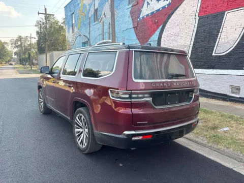 More photos of 2023 Jeep Grand Wagoneer Series III at D3 Auto Sales - Des Arc, AR, AR