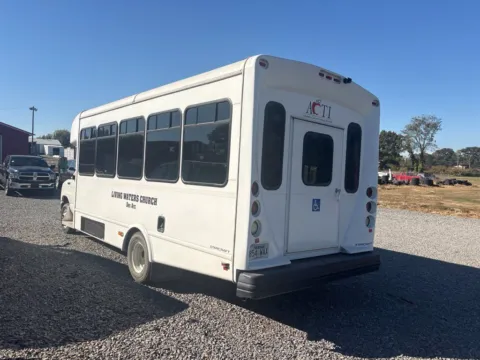 More photos of 2016 Ford E-450SD at D3 Auto Sales - Des Arc, AR, AR