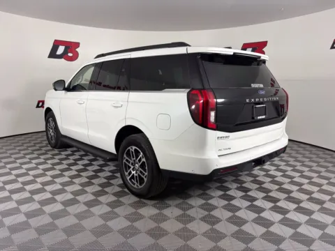 More photos of 2025 Ford Expedition Active at D3 Auto Sales - Des Arc, AR, AR