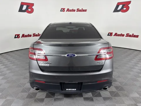 More photos of 2016 Ford Taurus SEL at D3 Auto Sales - Des Arc, AR, AR