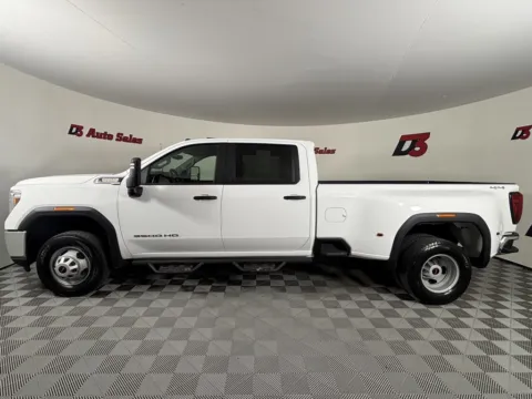 Another view of 2022 GMC Sierra 3500HD Pro for sale in Des Arc, AR at D3 Auto Sales - Des Arc, AR