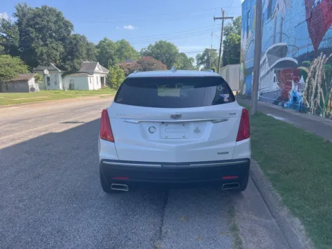 More photos of 2018 Cadillac XT5 Premium Luxury at D3 Auto Sales - Des Arc, AR, AR