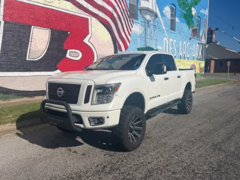 Photos of 2018 Nissan Titan PRO-4X for sale in Des Arc, AR at D3 Auto Sales - Des Arc, AR