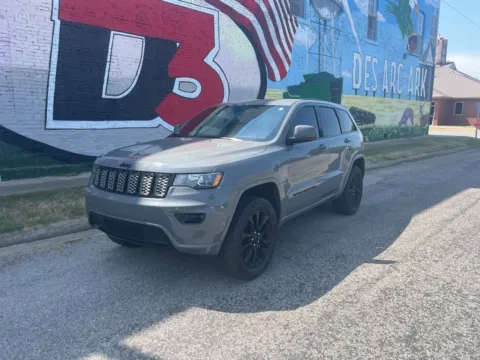 Photos of 2020 Jeep Grand Cherokee Altitude for sale in Des Arc, AR at D3 Auto Sales - Des Arc, AR