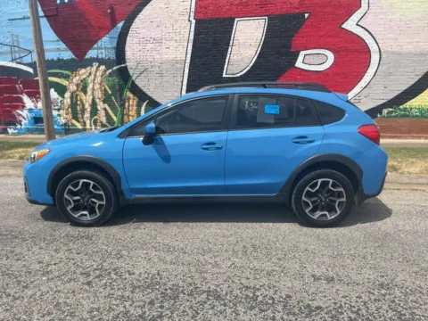 Another view of 2017 Subaru Crosstrek 2.0i Premium for sale in Des Arc, AR at D3 Auto Sales - Des Arc, AR