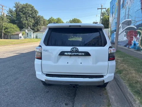 More photos of 2019 Toyota 4Runner at D3 Auto Sales - Des Arc, AR, AR