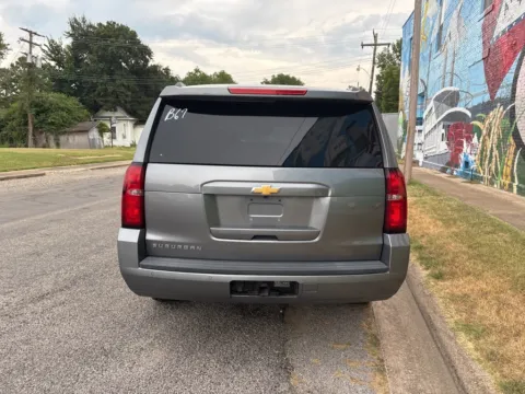 More photos of 2020 Chevrolet Suburban LT at D3 Auto Sales - Des Arc, AR, AR