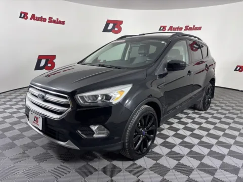 Photos of 2017 Ford Escape SE for sale in Des Arc, AR at D3 Auto Sales - Des Arc, AR