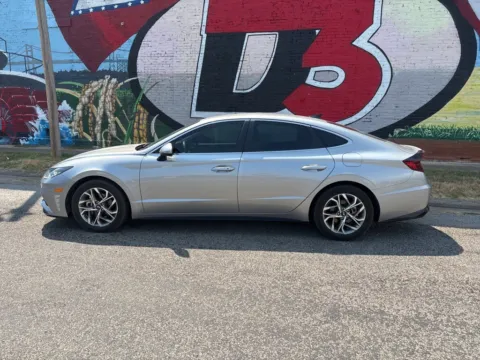 Another view of 2020 Hyundai Sonata SEL for sale in Des Arc, AR at D3 Auto Sales - Des Arc, AR
