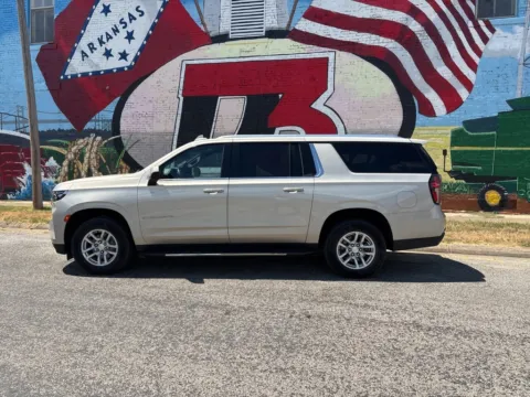 Another view of 2023 Chevrolet Suburban LT for sale in Des Arc, AR at D3 Auto Sales - Des Arc, AR
