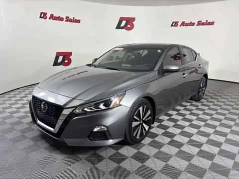 Photos of 2022 Nissan Altima 2.5 SV for sale in Des Arc, AR at D3 Auto Sales - Des Arc, AR