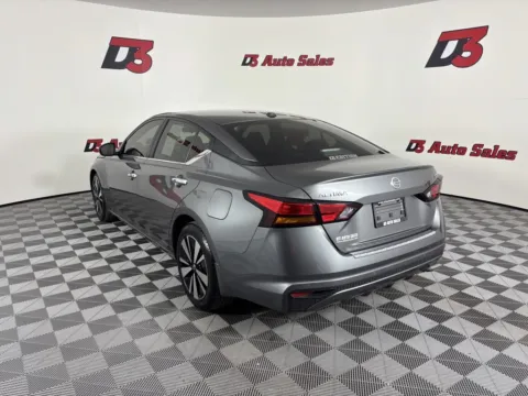 More photos of 2022 Nissan Altima 2.5 SV at D3 Auto Sales - Des Arc, AR, AR