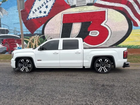 Another view of 2017 GMC Sierra 1500 SLT for sale in Des Arc, AR at D3 Auto Sales - Des Arc, AR