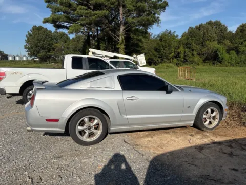 Another view of 2005 Ford Mustang for sale in Des Arc, AR at D3 Auto Sales - Des Arc, AR