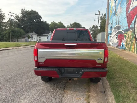 More photos of 2018 Ford F-150 Platinum at D3 Auto Sales - Des Arc, AR, AR