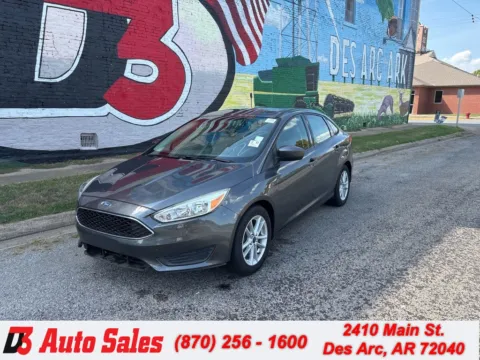 Gray 2018 Ford Focus SE for sale in Des Arc, AR