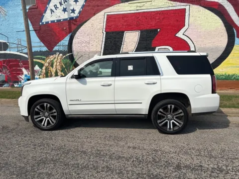 Another view of 2017 GMC Yukon Denali for sale in Des Arc, AR at D3 Auto Sales - Des Arc, AR